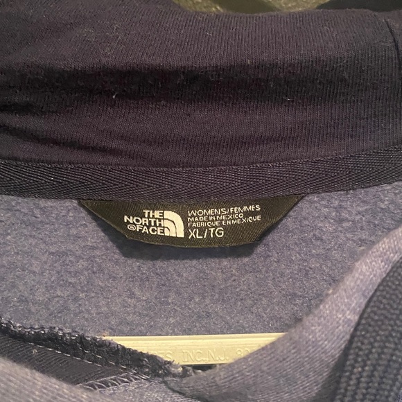 NORTHFACE HOODIE - Picture 2 of 4